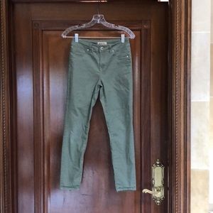 Khaki light weight skinny jeggings